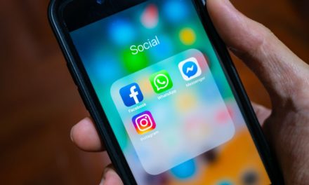 WhatsApp, Facebook e Instagram ficam fora do ar na segunda-feira (4) globalmente por 7 horas.