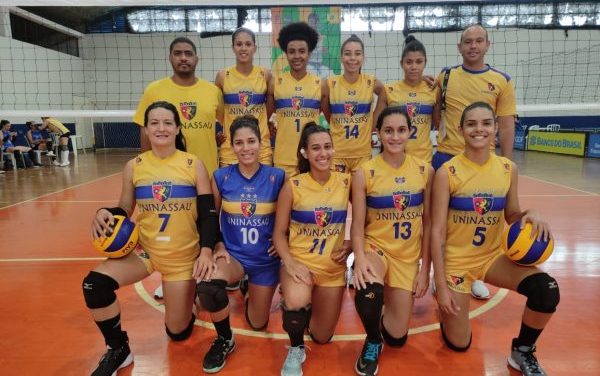 UNINASSAU: Voleibol feminino de Maceió vence os dois primeiros jogos no JUBs