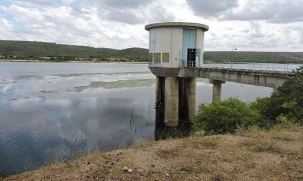 Cidades alagoanas ficam prejudicadas com parada emergencial do sistema de água.