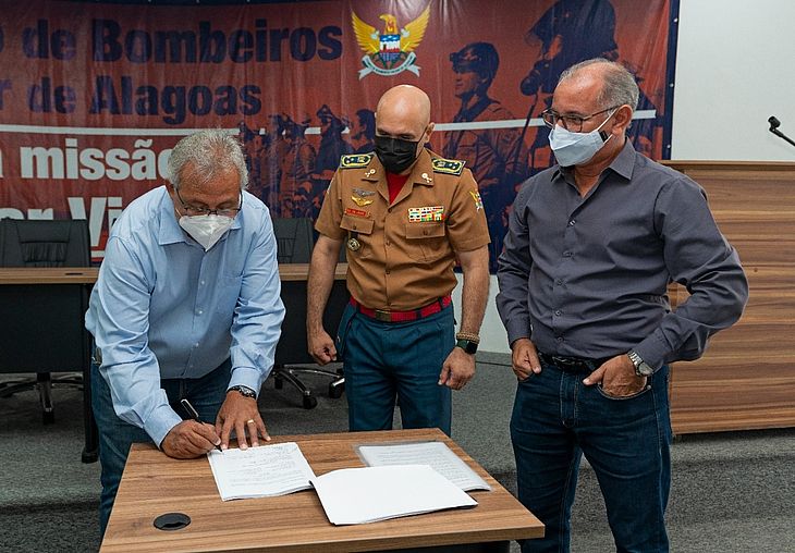 Braskem faz doações de equipamentos para o Corpo de Bombeiros de Alagoas.