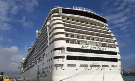 Navio MSC Preziosa desembarca no porto de Maceió com 3 mil passageiros