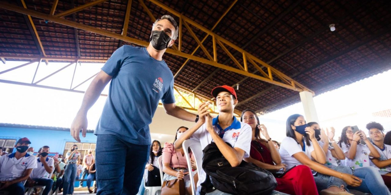 Cartão Escola 10 é aprovado na Assembleia Legislativa de Alagoas e milhares de alunos passarão a receber R$100