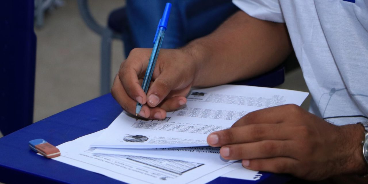 Olimpíada Brasileira de Física: mais de 850 alunos da Rede Estadual de Alagoas realizam a prova da segunda fase