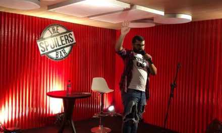 Humoristas alagoanos estreiam Stand-Up Comedy na capital do Estado