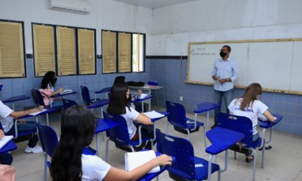 Mais de 350 vagas estão sendo oferecidas para professores do PROTANEC em 2022