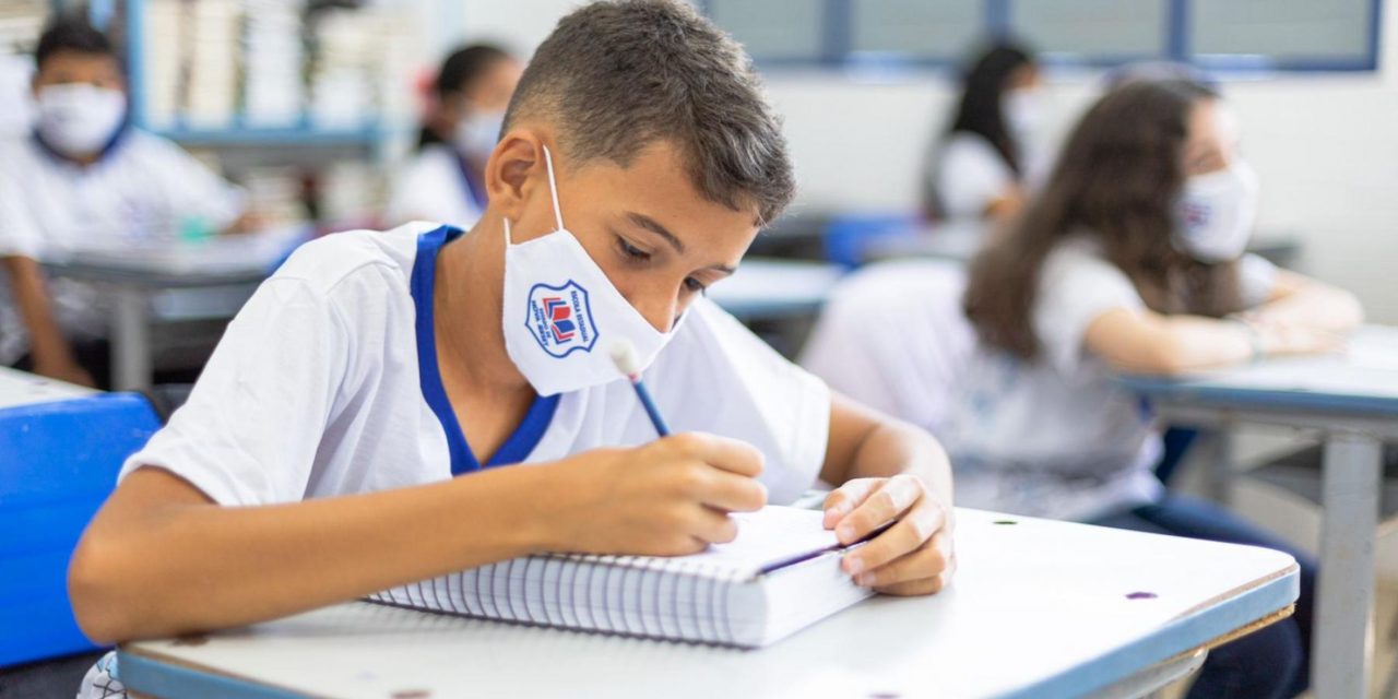 Mais de 45 escolas alagoanas em 15 municípios recebem ensino integral