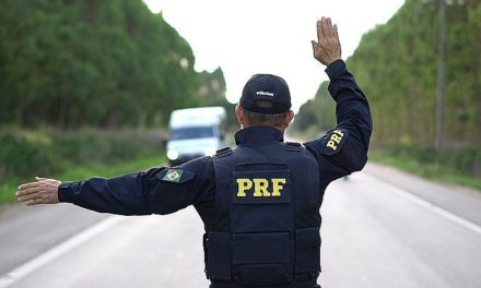 Na capital alagoana, PRF prende homem suspeito de realizar receptação de veículos