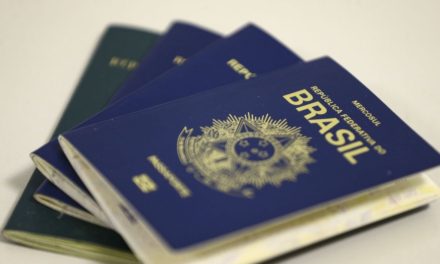 Ucranianos possuirão acesso a Passaporte Humanitário para desembarcar no Brasil