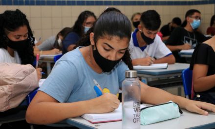 Pós-graduação em docência para a educação profissional e tecnologia tem inscrições prorrogadas até domingo (13)