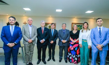 Em reunião com OAB, Governador de Alagoas garante encaminhar PL sobre prerrogativas de advogados no serviço público