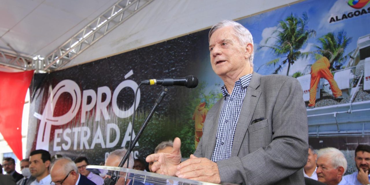 Governador de Alagoas inaugura obras do Pró-Estrada no município de Cacimbinhas