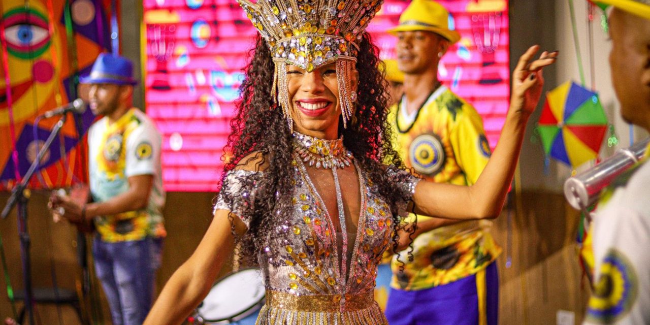 Projeto Samba na Praça leva carnaval fora de época a bairros de Maceió