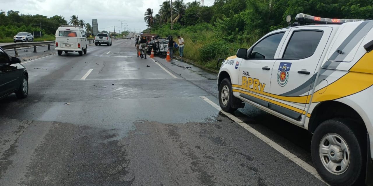 Alagoas registra redução de mais de 15% no número de mortes no trânsito no Maio Amarelo, conforme dados da Polícia Científica