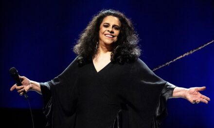 Gal Costa, uma das maiores vozes da música brasileira, falece aos 77 anos