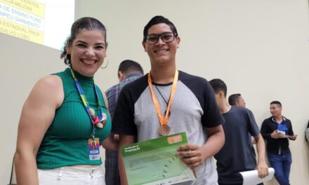 Alunos da rede estadual de Alagoas voltam com 25 medalhas na Olimpíada Brasileira de Matemática