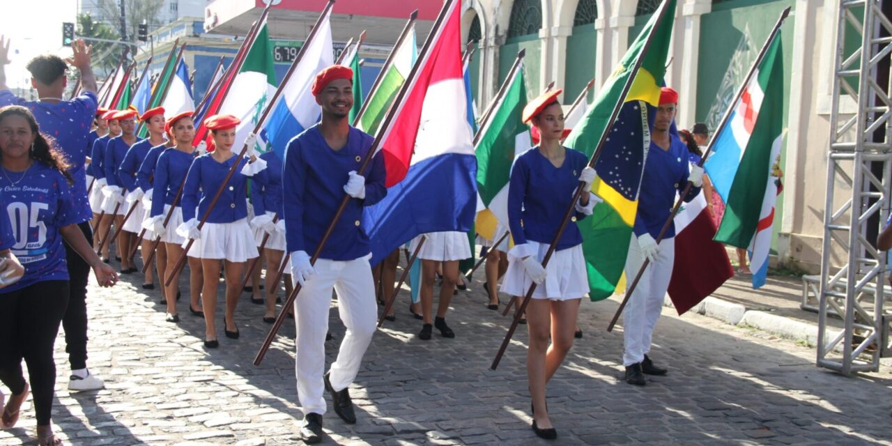 Escolas estaduais aceleram preparação para mais um desfile cívico estudantil