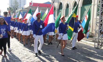 Escolas estaduais aceleram preparação para mais um desfile cívico estudantil