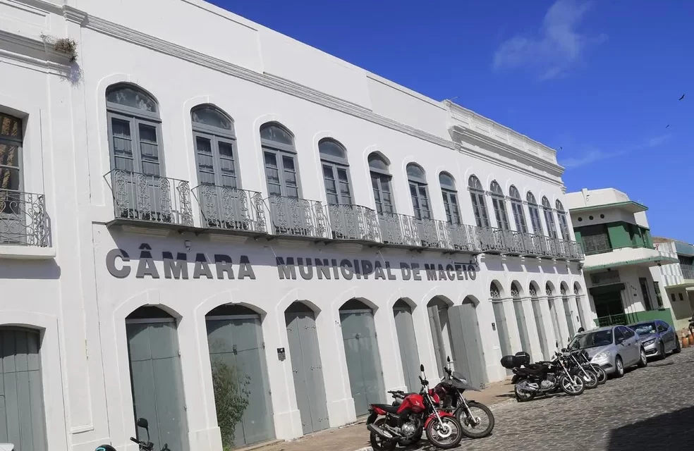 Abertas as inscrições do concurso da Câmara de Maceió; salários vão até R$ 37 mil