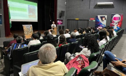 Reunião científica de pesquisadores debate a sistemática da árvore Arapiraca